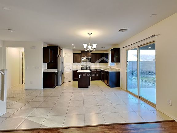 4th image of 3806 S 186th Dr