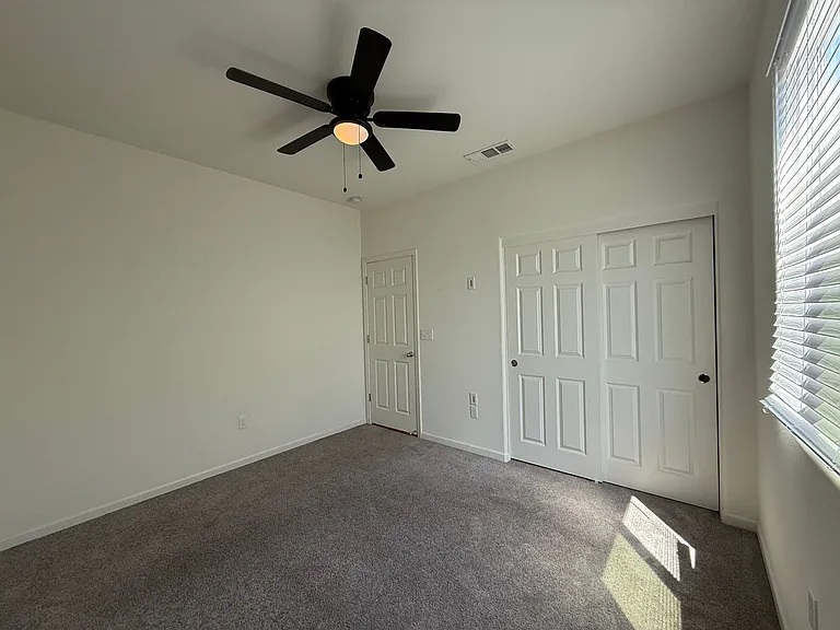 2038 S Palm St — Photo 16