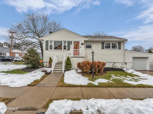 75 Carpenter Street, Red Bank, NJ 07701