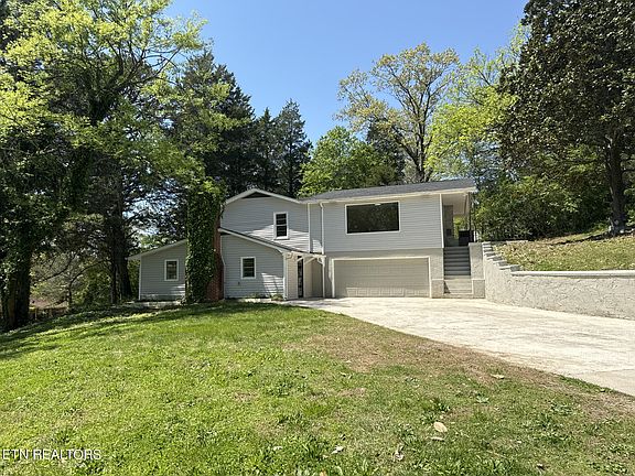 5th image of 716 Lakeview Dr