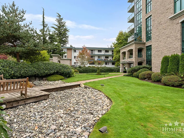 14824 N Bluff Rd #601 — Photo 29