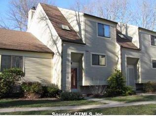 240 Hidden Cove Rd, Old Saybrook, CT 06475