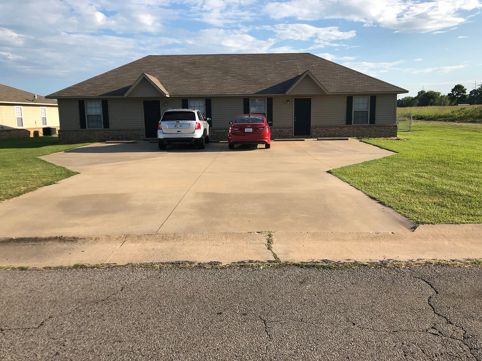 200 Lacey Lane - 200 Lacey Lane - Apt. #B — Photo 1