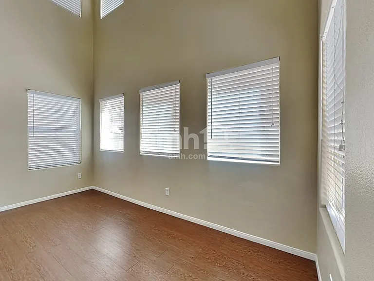 8350 Fort Hallock Ave — Photo 10