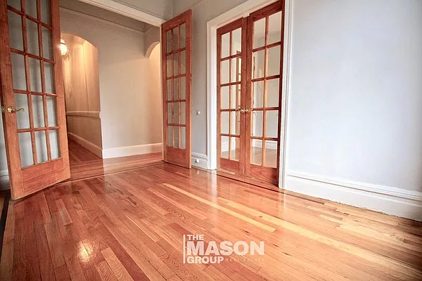 Rented by Mason Group LLC | media 17