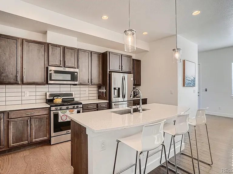 6003 N Galena St — Photo 5