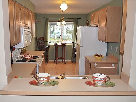 4th image of 21218 48th Ave W APT C