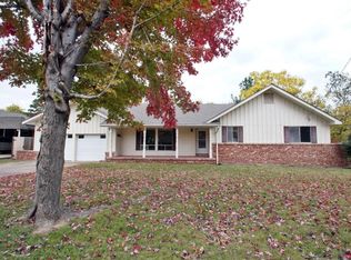 606 W Delaware St, Tahlequah, OK 74464