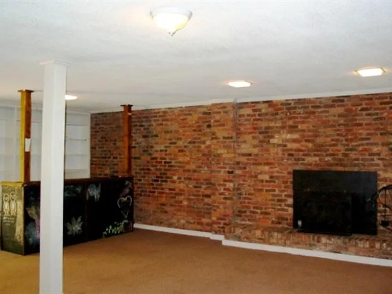 1616 Athens Dr — Photo 6