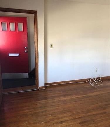 5th image of 461-463 Boyden Ave