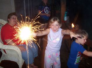 5840 Alan Dr, Brighton, MI 48116