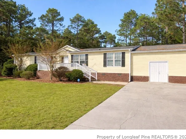 192 Forest Dr, Cameron, NC 28326