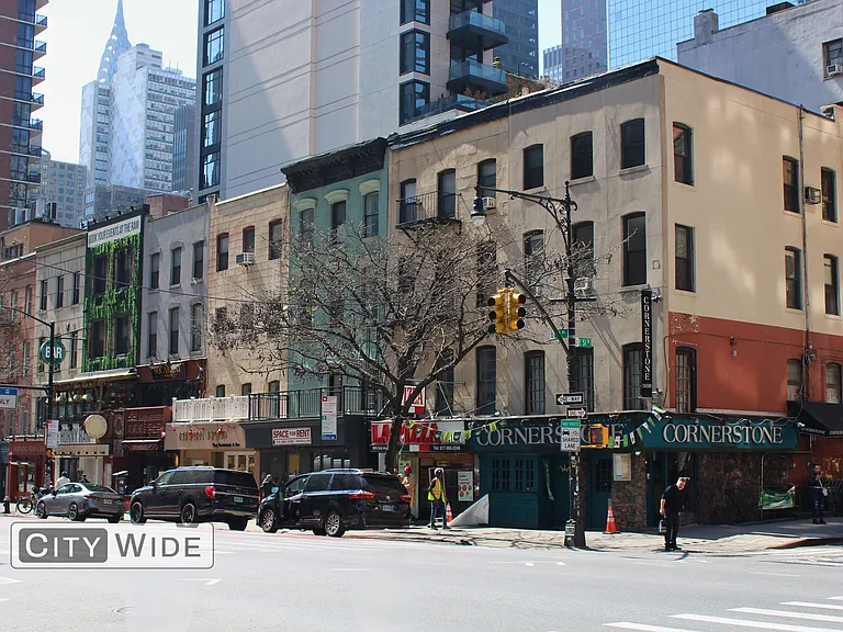 337 E 49th St #21 — Photo 5