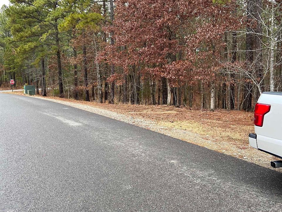1st image of 2 Panorama Dr
