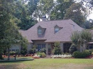 18251 Weatherwood Dr, Baton Rouge, LA 70817