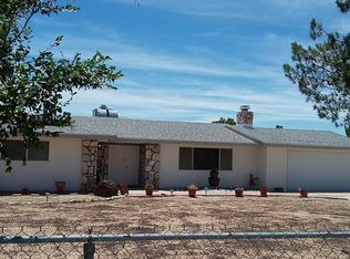 17823 Eucalyptus St, Hesperia, CA 92345