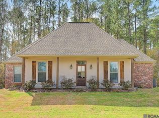 15534 Delmar Ln, Walker, LA 70785