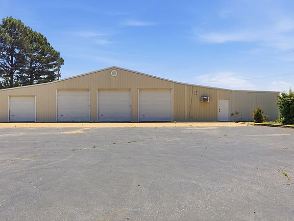 4th image of 205 Dugger Rd