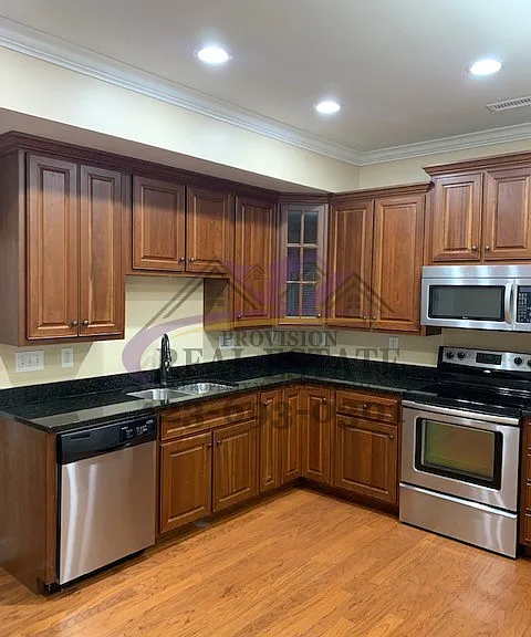 1715 Stonebriar Dr NE — Photo 5