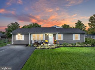 119 Golden Pond Cir, Stephens City, VA 22655