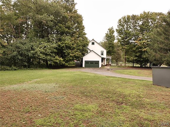 3rd image of 10635 Hinman Rd E