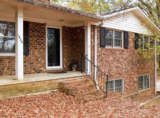 1526 Ann Arbor Ct, High Point, NC 27265