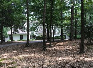 2031 Crystal Hills Dr, Athens, GA 30606