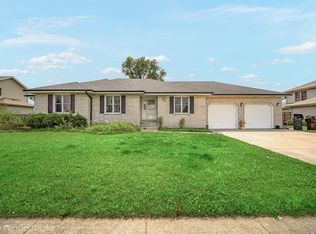 1028 Bonnie Ln, Peotone, IL 60468