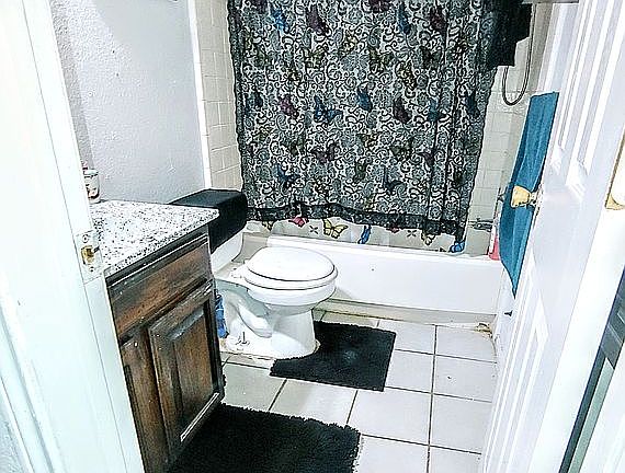 3rd image of 1008 Silent Dr