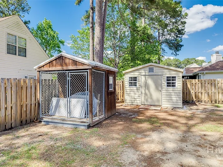108 Village Lake Dr — Photo 39