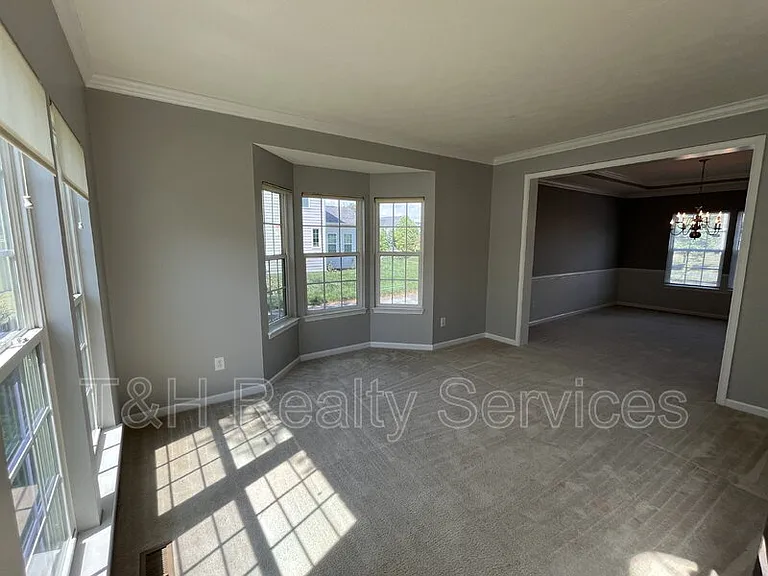 11423 Mears Dr — Photo 12