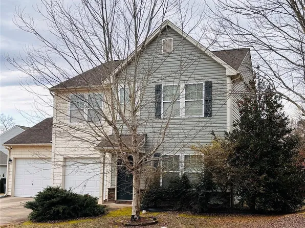 4005 Egrets Nest Ct, Mount Holly, NC 28120