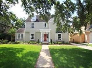 2321 Maroneal St, Houston, TX 77030