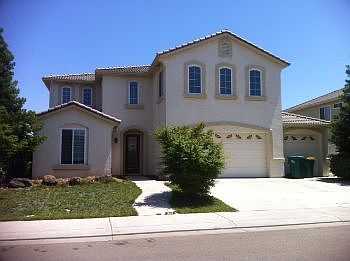 2nd image of 3740 Popolo Cir