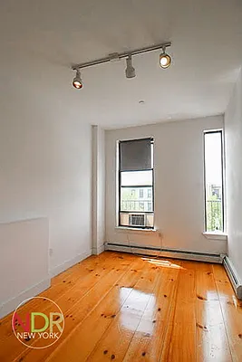 Rented by Next Door Realty NYC | media 18