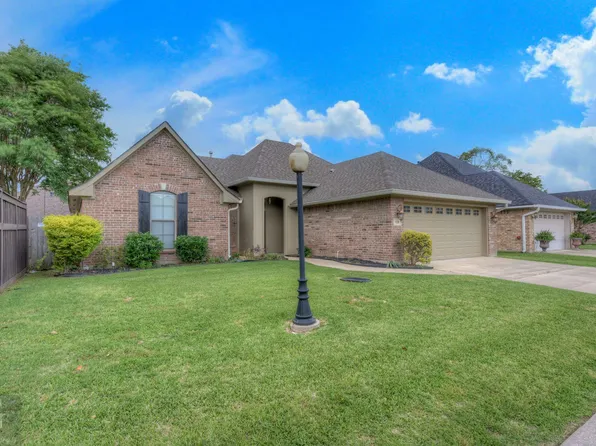 131 Rosemont Pl, Bossier City, LA 71112