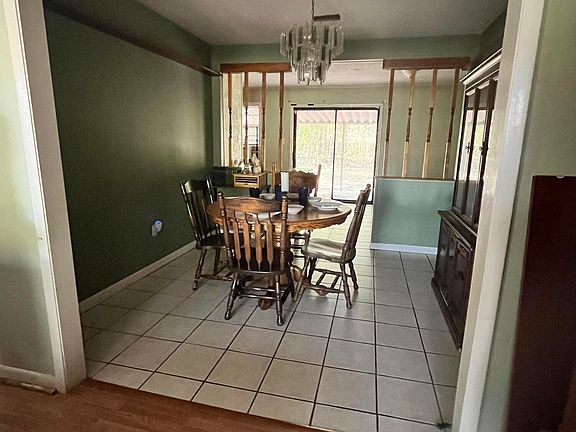 4th image of 2713 Northridge Dr