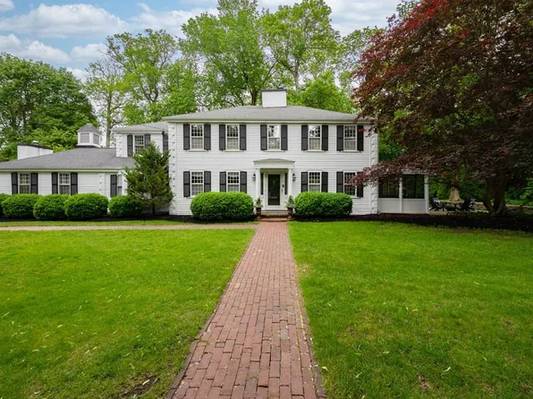 230 S Main St, Cohasset, MA 02025