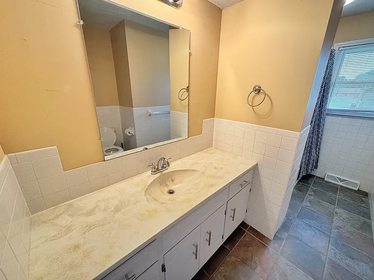 835 E Gay St — Photo 9