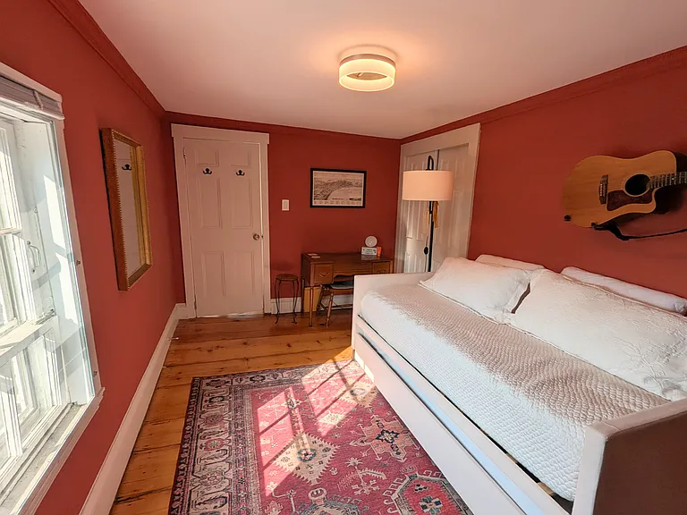 164 Danforth St #3 — Photo 13