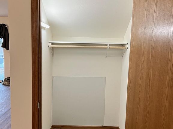 3rd image of 231 Railroad St #17693477
