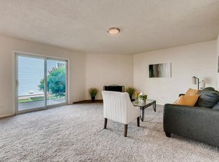 3339 S Monaco Street Pkwy APT B, Denver, CO 80222