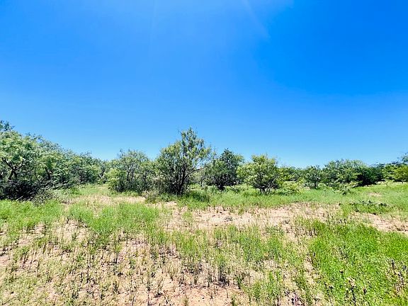 2nd image of 1349 County Road 152
