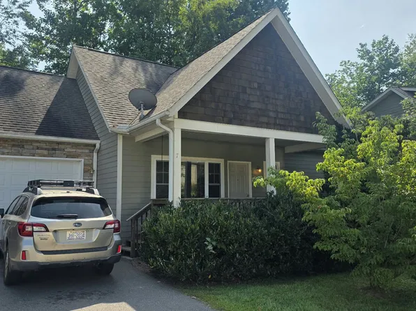 7 Teresa Way, Black Mountain, NC 28711