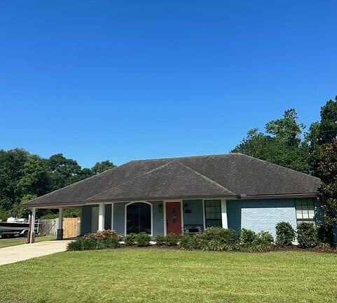 3rd image of 114 Leonard Dr