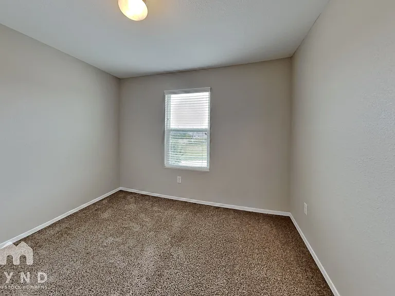 9539 Apple Ridge Ln — Photo 13