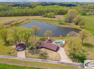 250 Lakeview Manor Ln, Springville, TN 38256