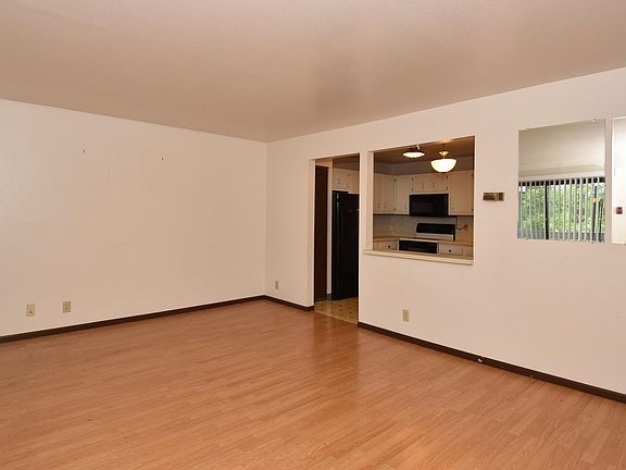 3rd image of 10814 W Donna Dr #8