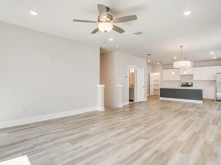 2944 Forest Park Blvd #FP-2028 — Photo 27