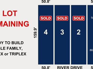 10680 River Dr, Richmond, BC V6X 1Z4